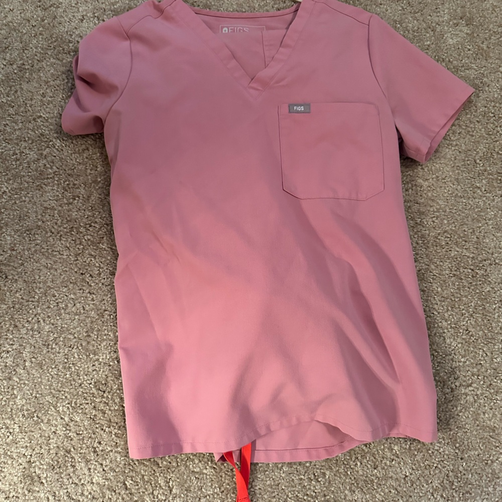 Pink figs scrubs